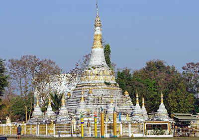 Wat Phra That Mae Yen