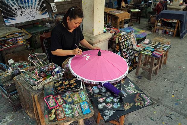 umbrella painter artisan